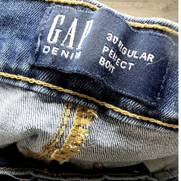 GAP Perfect Bootcut Jeans Women’s 30R Medium Wash Flare Denim - Picture 3 of 8